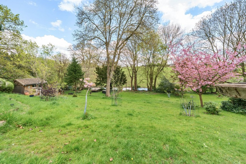 Images for Burnham, Buckinghamshire EAID:2640919782 BID:BUR