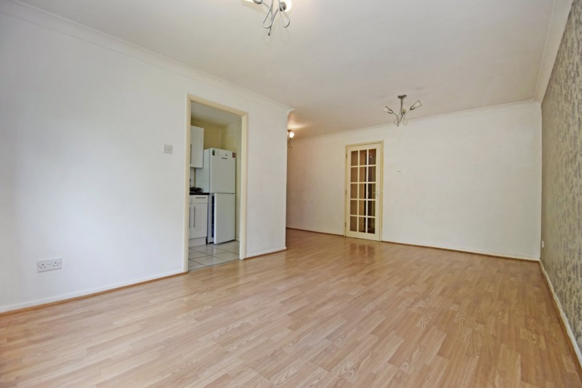 Images for Cippenham, Berkshire EAID:2640919782 BID:BUR