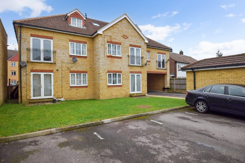 Images for Bower Way, Cippenham, Berkshire EAID:2640919782 BID:BUR