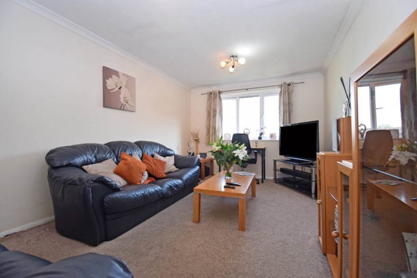Images for Cippenham, Berkshire EAID:2640919782 BID:BUR