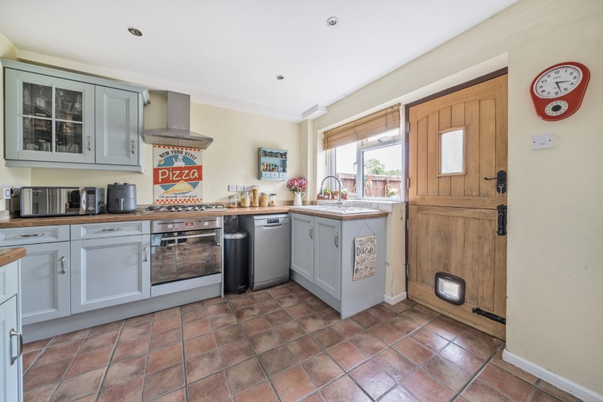 Images for Near Burnham, Berkshire EAID:2640919782 BID:BUR