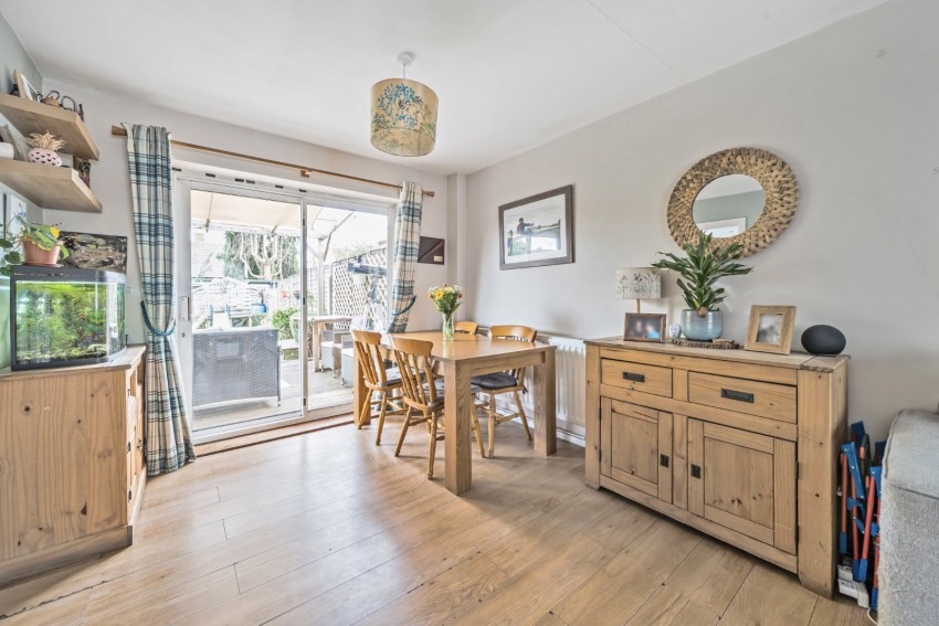 Images for Near Burnham, Berkshire EAID:2640919782 BID:BUR