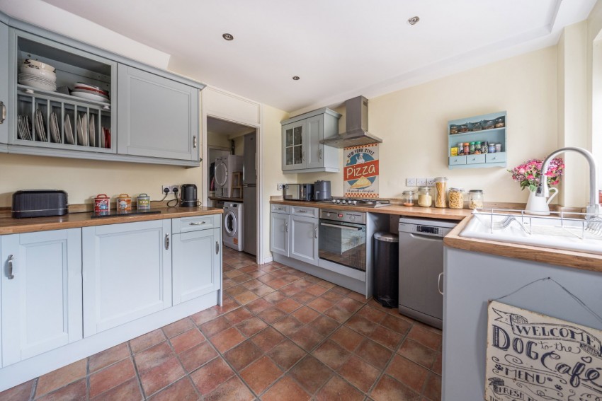 Images for Near Burnham, Berkshire EAID:2640919782 BID:BUR