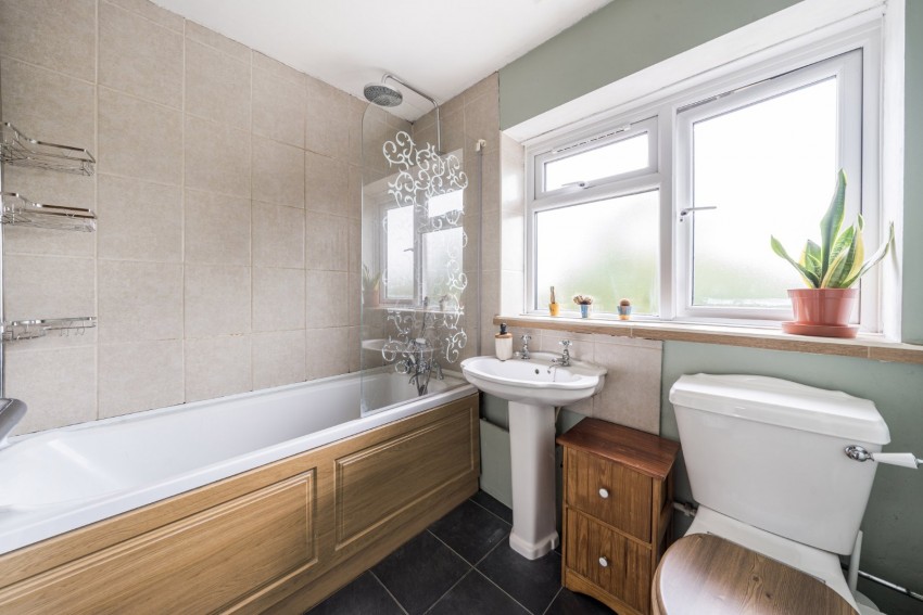 Images for Near Burnham, Berkshire EAID:2640919782 BID:BUR