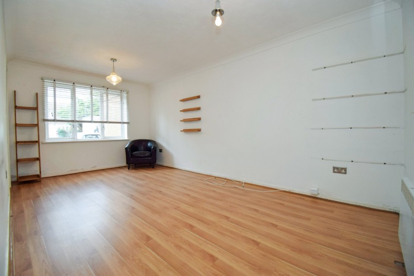 Images for Cippenham, Berkshire EAID:2640919782 BID:BUR