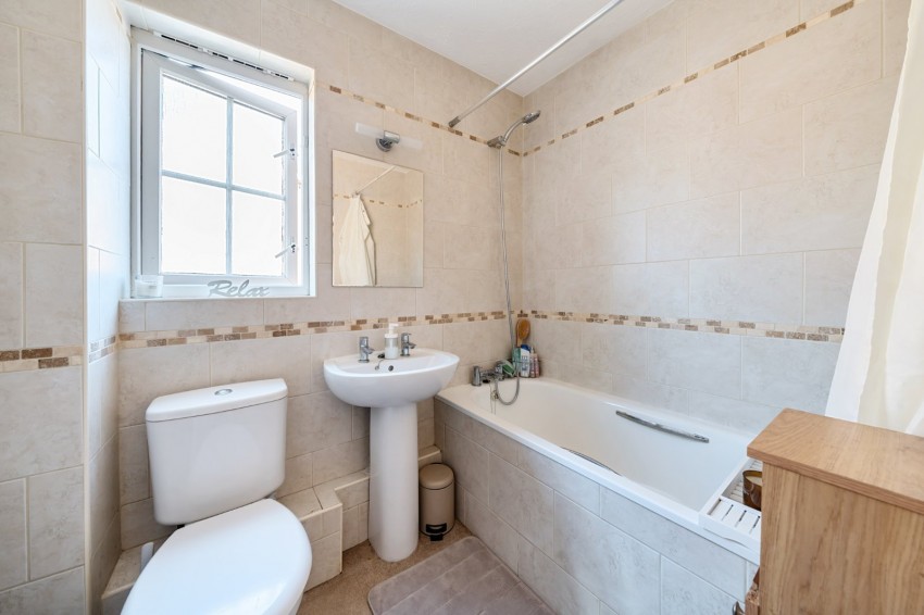 Images for Cippenham, Berkshire EAID:2640919782 BID:BUR
