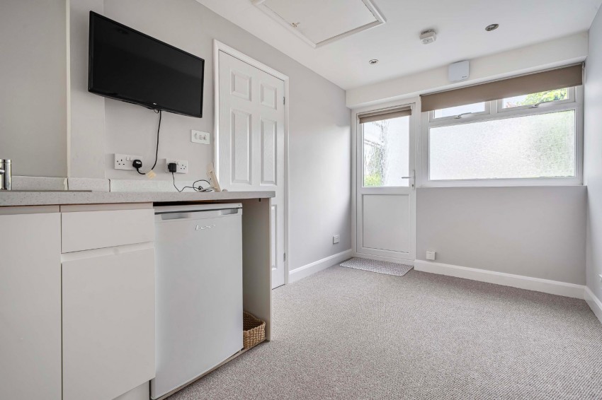 Images for Taplow, Berkshire EAID:2640919782 BID:BUR