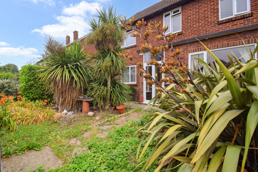 Images for Burnham, Berkshire EAID:2640919782 BID:BUR