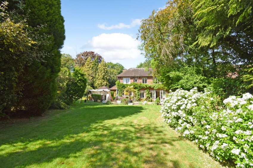Images for Burnham, Buckinghamshire EAID:2640919782 BID:BUR