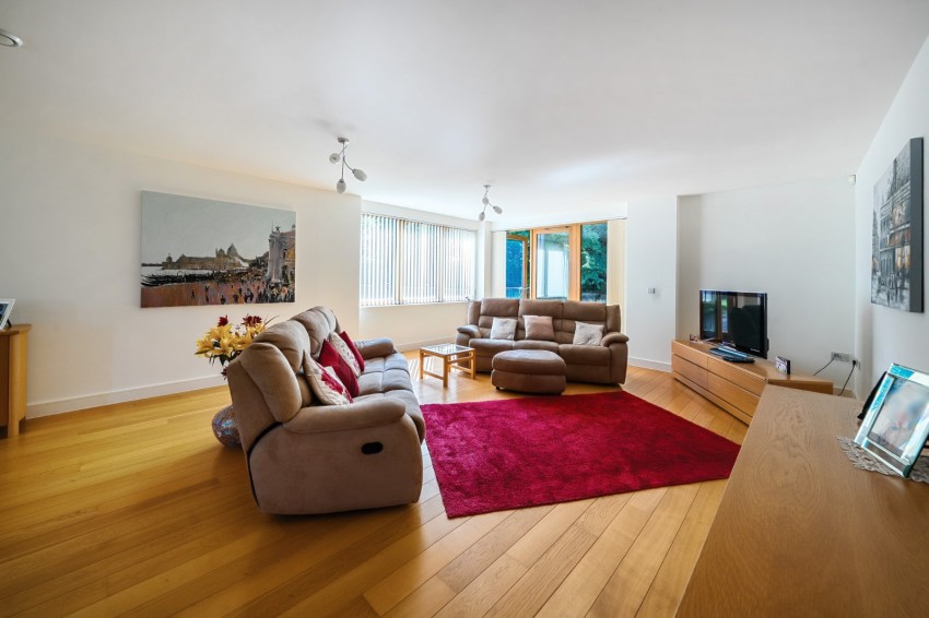 Images for Taplow, Buckinghamshire EAID:2640919782 BID:BUR