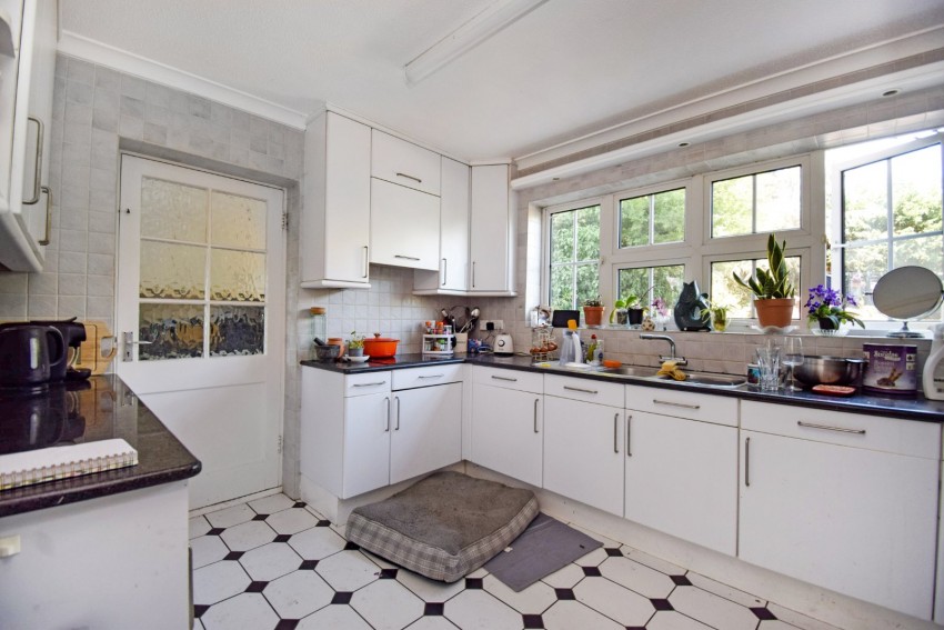 Images for Burnham, Buckinghamshire EAID:2640919782 BID:BUR