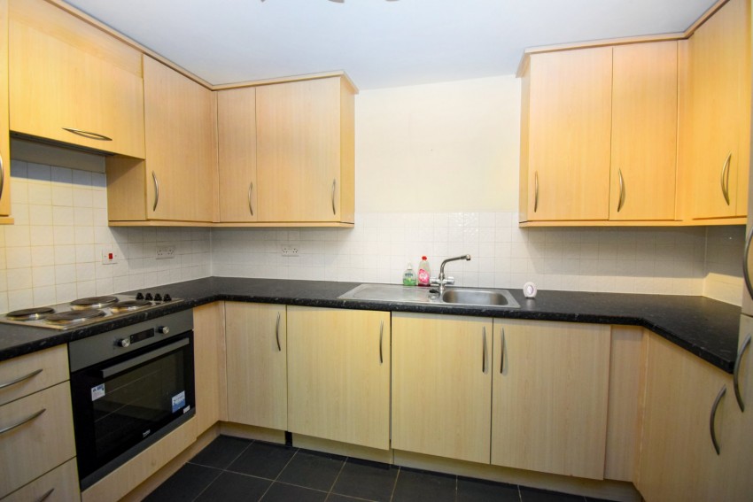 Images for Cippenham, Berkshire EAID:2640919782 BID:BUR