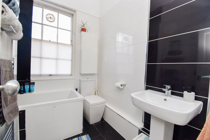 Images for Burnham EAID:2640919782 BID:BUR