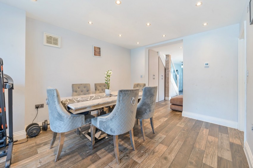 Images for Cippenham, Berkshire EAID:2640919782 BID:BUR
