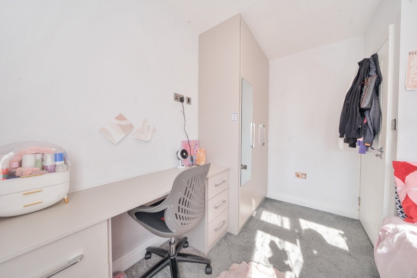 Images for Cippenham, Berkshire EAID:2640919782 BID:BUR