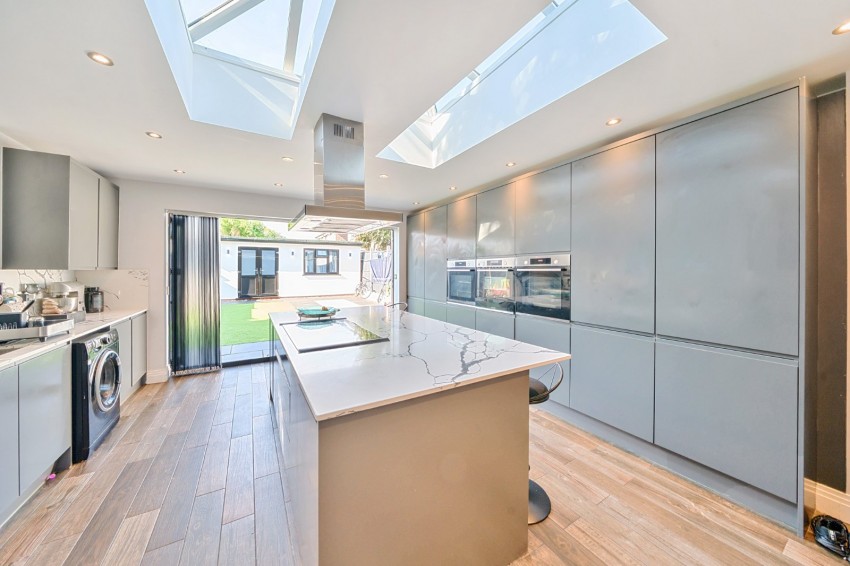 Images for Cippenham, Berkshire EAID:2640919782 BID:BUR
