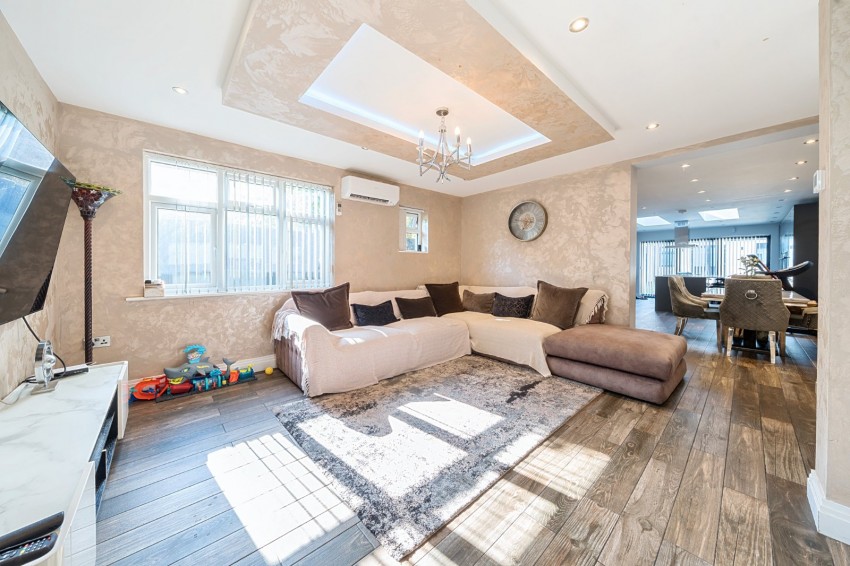 Images for Cippenham, Berkshire EAID:2640919782 BID:BUR