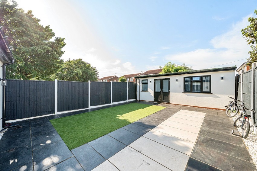 Images for Cippenham, Berkshire EAID:2640919782 BID:BUR