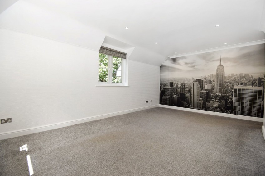 Images for Slough, Berkshire EAID:2640919782 BID:BUR