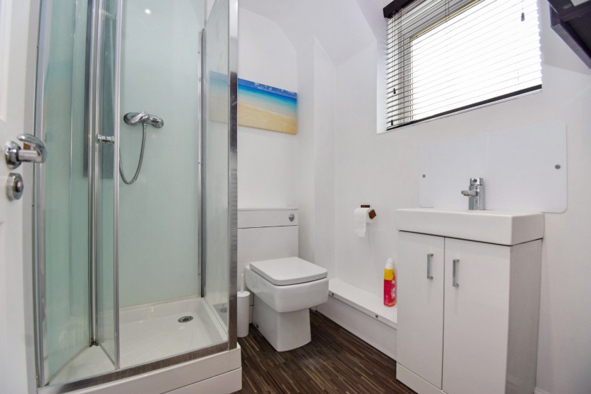 Images for Slough, Berkshire EAID:2640919782 BID:BUR