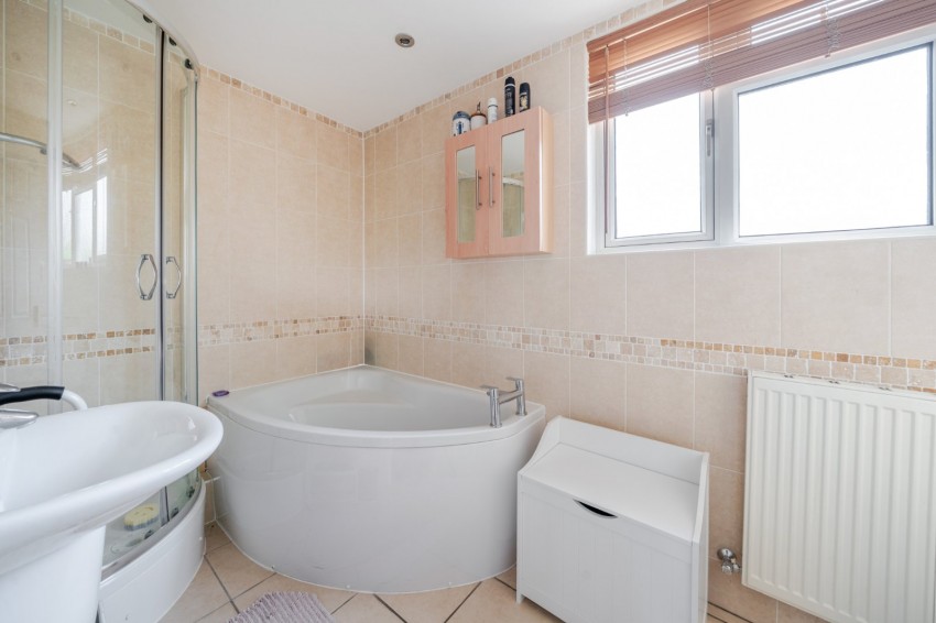 Images for Burnham, Buckinghamshire EAID:2640919782 BID:BUR