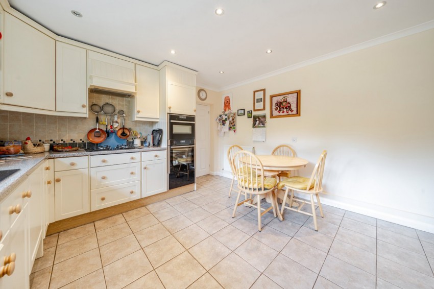 Images for Burnham, Buckinghamshire EAID:2640919782 BID:BUR