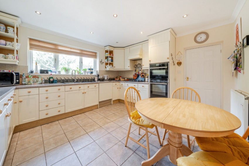 Images for Burnham, Buckinghamshire EAID:2640919782 BID:BUR