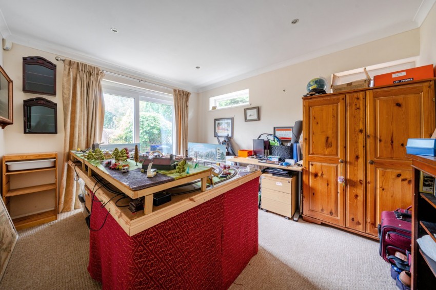 Images for Burnham, Buckinghamshire EAID:2640919782 BID:BUR