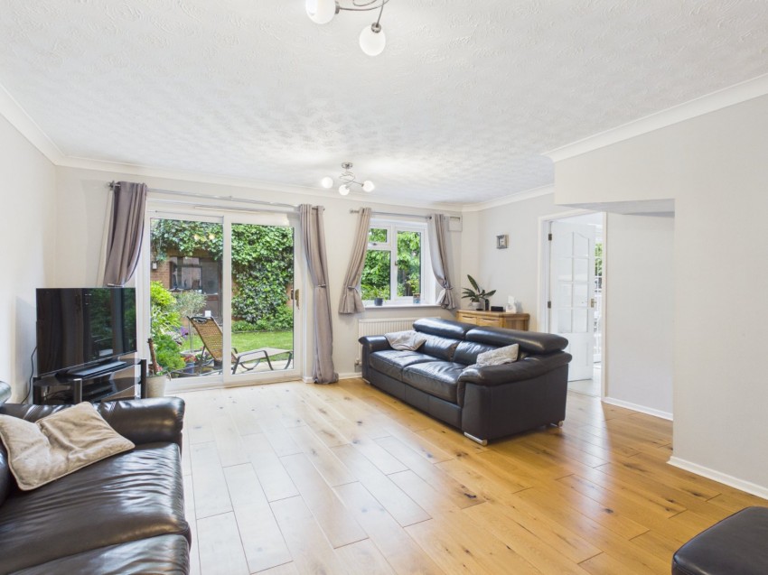 Images for Cippenham, Berkshire EAID:2640919782 BID:SLO