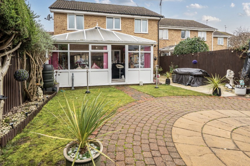 Images for Slough, Berkshire EAID:2640919782 BID:BUR