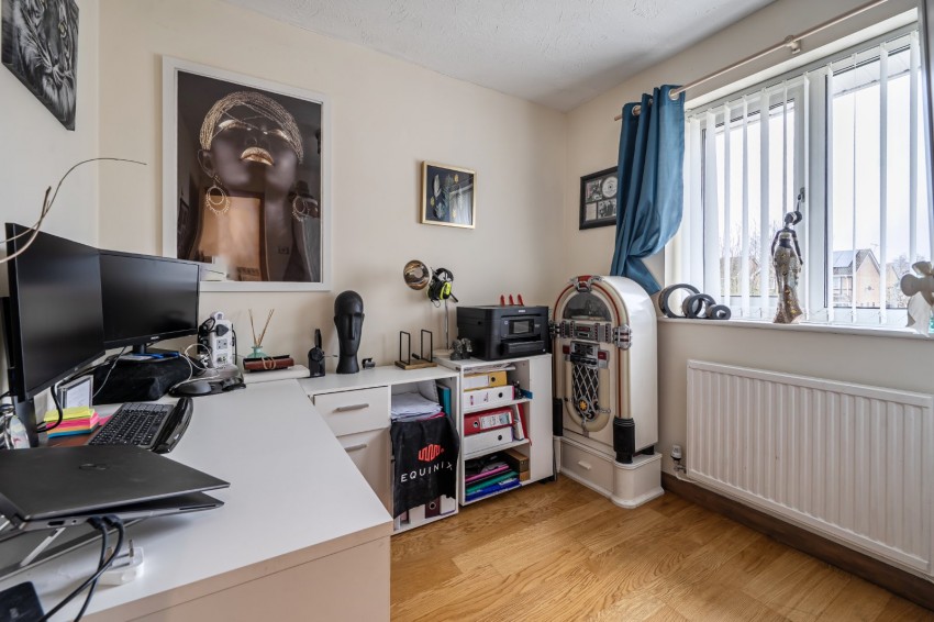 Images for Slough, Berkshire EAID:2640919782 BID:BUR