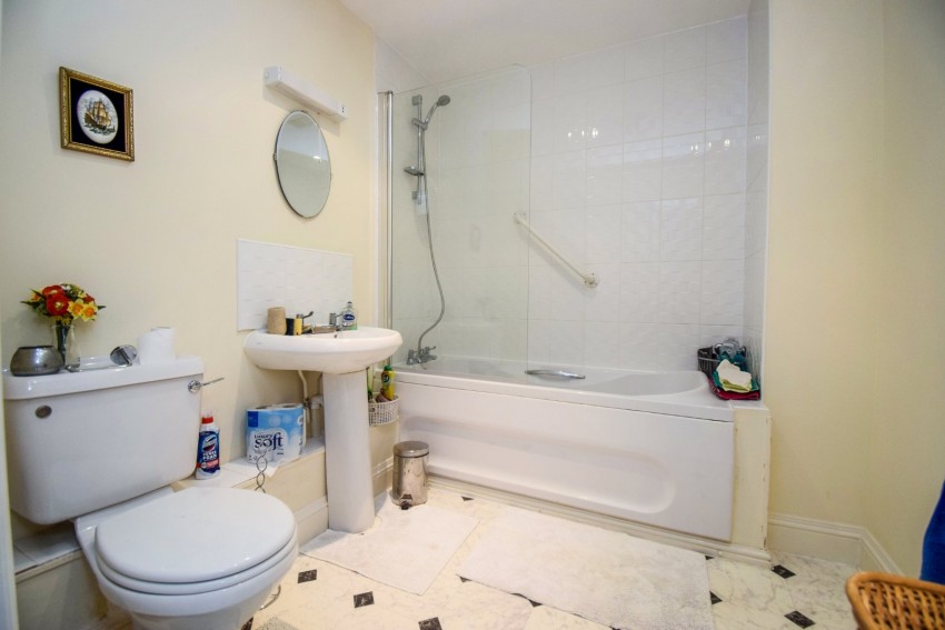 Images for Burnham, Buckinghamshire EAID:2640919782 BID:BUR