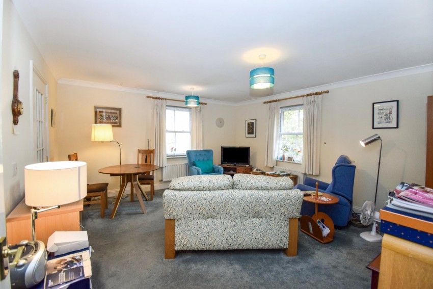 Images for Burnham, Buckinghamshire EAID:2640919782 BID:BUR