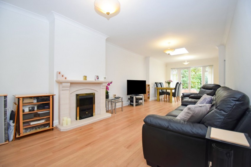 Images for Near Burnham, Berkshire EAID:2640919782 BID:BUR