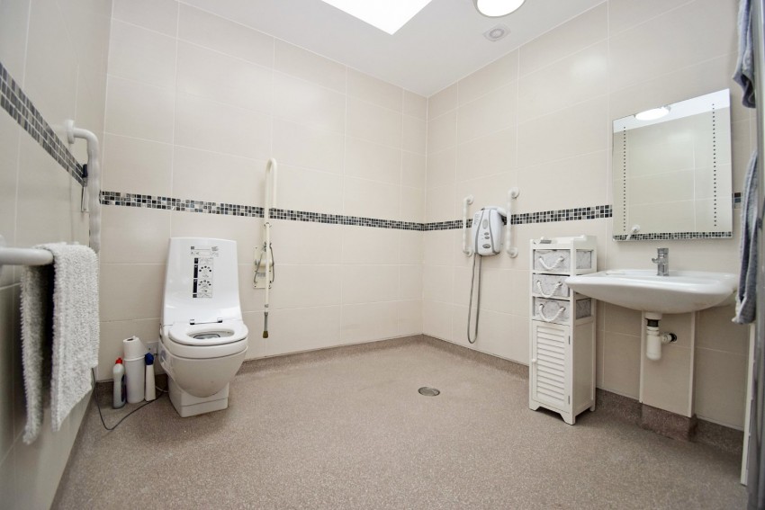 Images for Near Burnham, Berkshire EAID:2640919782 BID:BUR