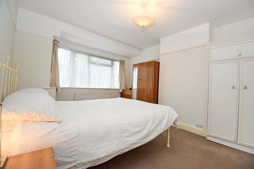 Images for Near Burnham, Berkshire EAID:2640919782 BID:BUR