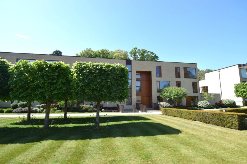 Images for Taplow, Buckinghamshire EAID:2640919782 BID:BUR