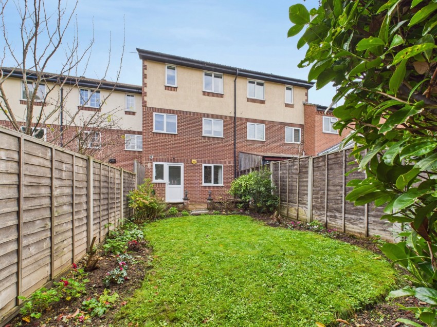 Images for Slough, Berkshire EAID:2640919782 BID:BUR