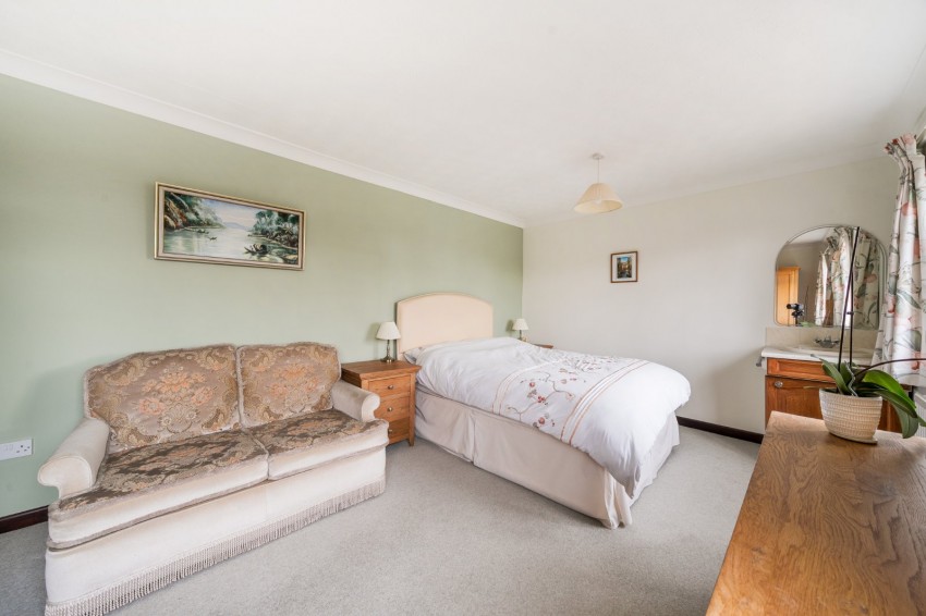 Images for Burnham, Buckinghamshire EAID:2640919782 BID:BUR