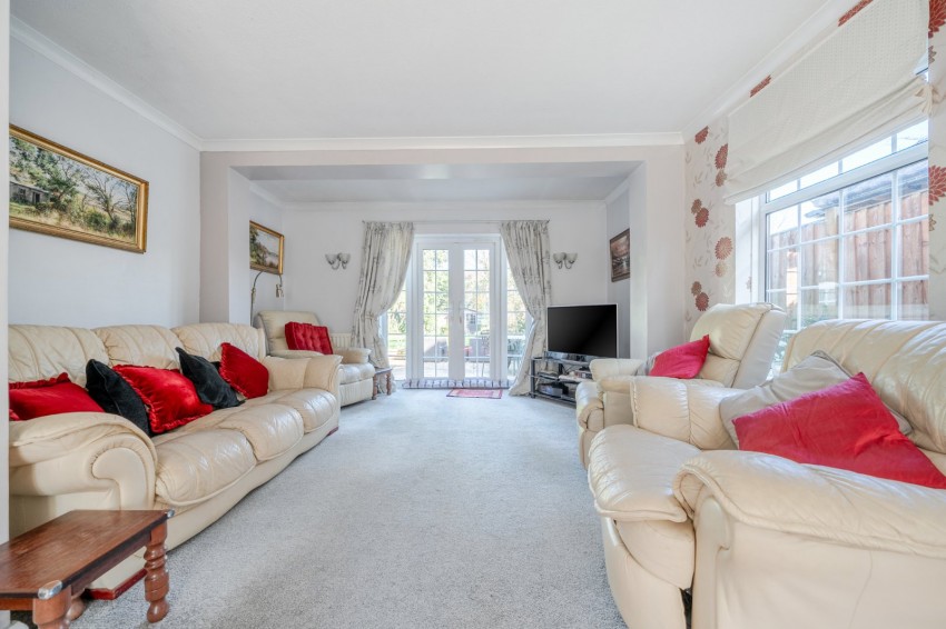 Images for Farnham Royal, Buckinghamshire EAID:2640919782 BID:BUR