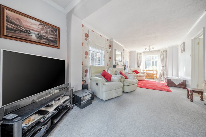 Images for Farnham Royal, Buckinghamshire EAID:2640919782 BID:BUR