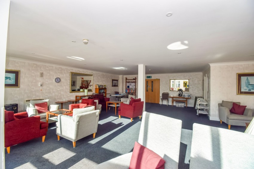 Images for Jennery Lane, Burnham EAID:2640919782 BID:BUR