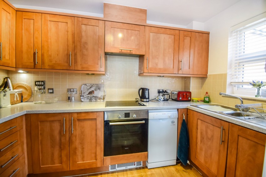 Images for Jennery Lane, Burnham EAID:2640919782 BID:BUR