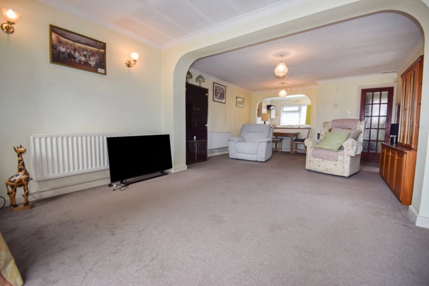 Images for Farnham Royal, Buckinghamshire EAID:2640919782 BID:BUR