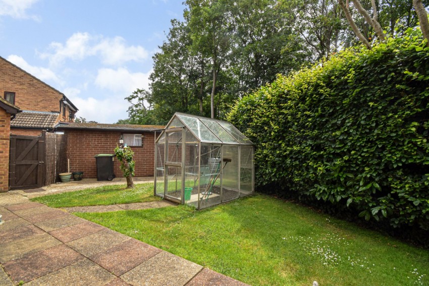 Images for Farnham Royal, Buckinghamshire EAID:2640919782 BID:BUR