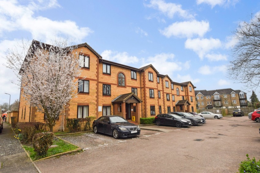 Images for Cippenham, Berkshire EAID:2640919782 BID:BUR