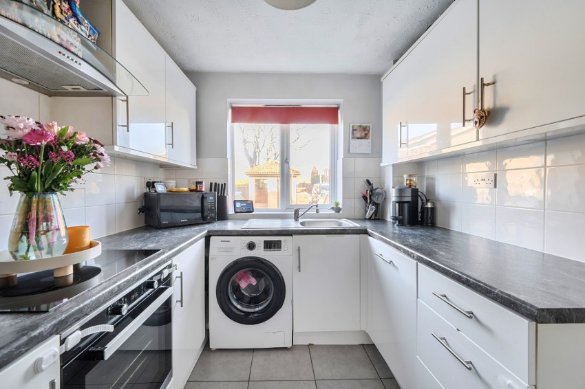 Images for Cippenham, Berkshire EAID:2640919782 BID:BUR