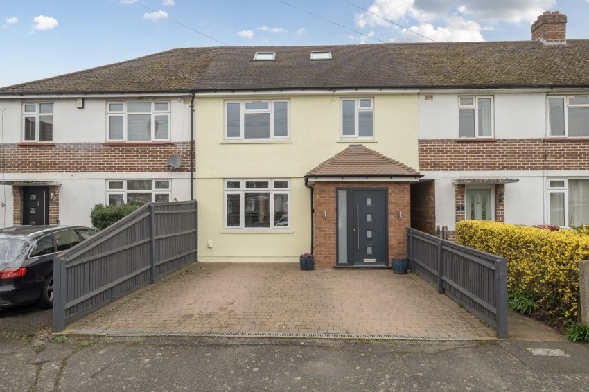 Images for Near Burnham, Berkshire EAID:2640919782 BID:BUR