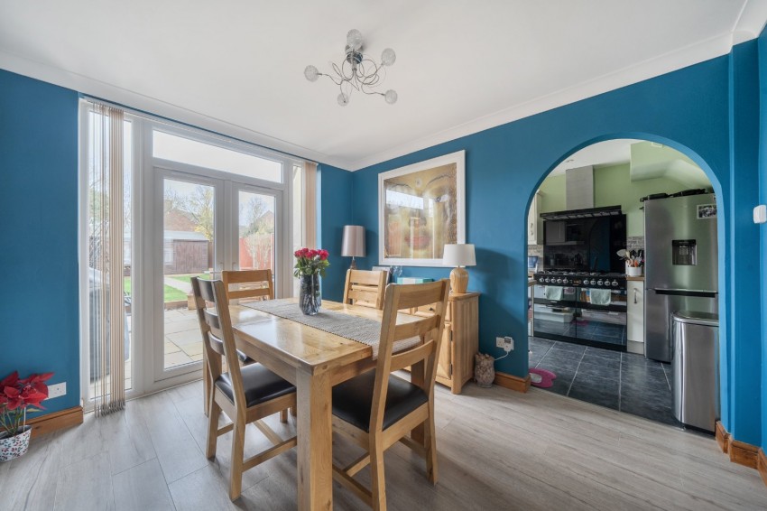 Images for Near Burnham, Berkshire EAID:2640919782 BID:BUR