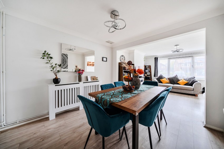 Images for Burnham, Slough, Berkshire EAID:2640919782 BID:BUR